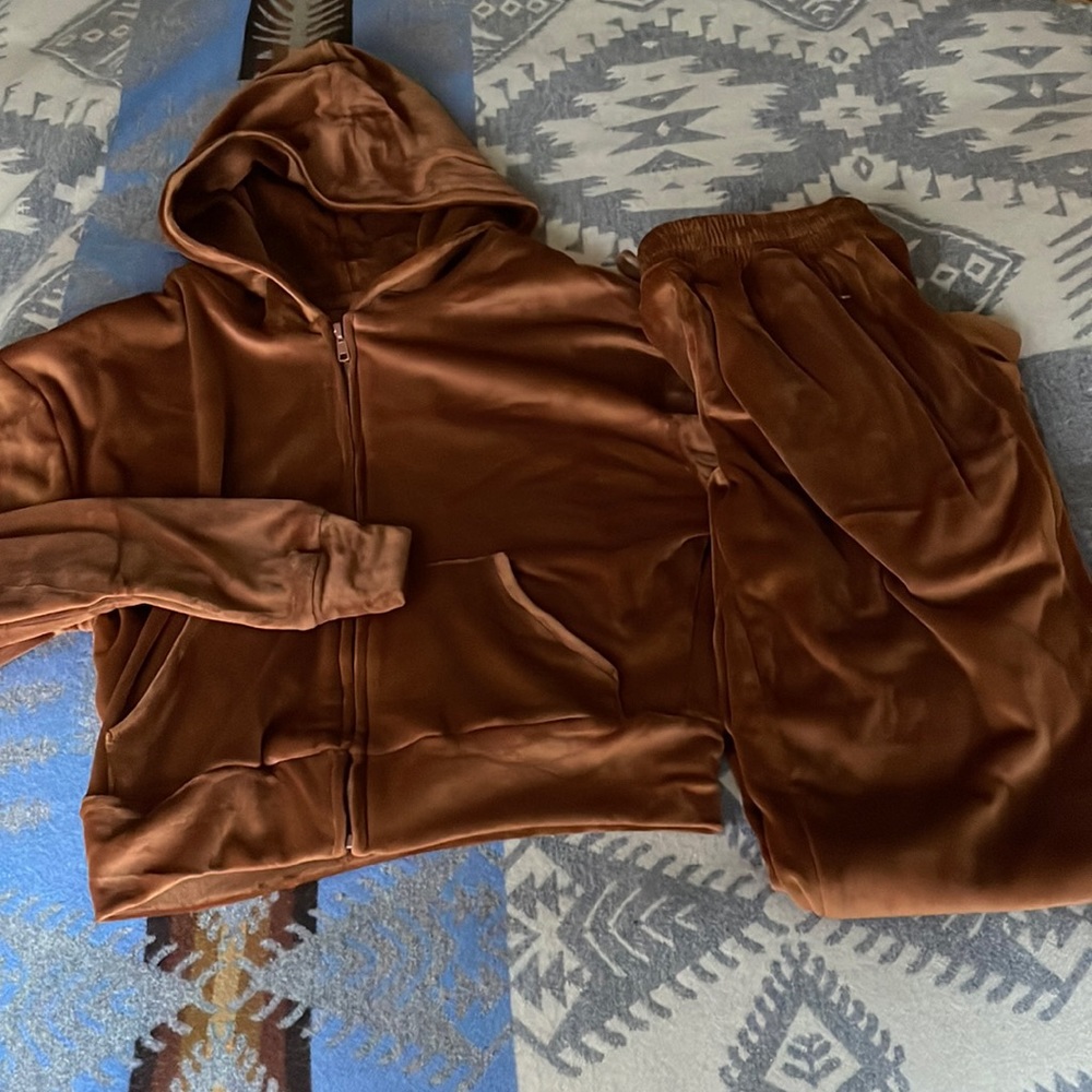 NWT Skims Track Suit XS